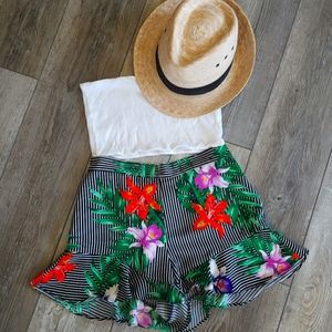 Flounce Tropical Shorts